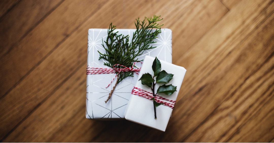 چرا و چگونه عطر هدیه دهیم چرا و چگونه عطر هدیه دهیم