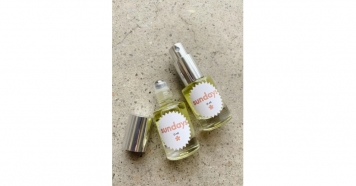 عطرهای رولی و روغنی یا عطر اسپری ها و ادکلن ها