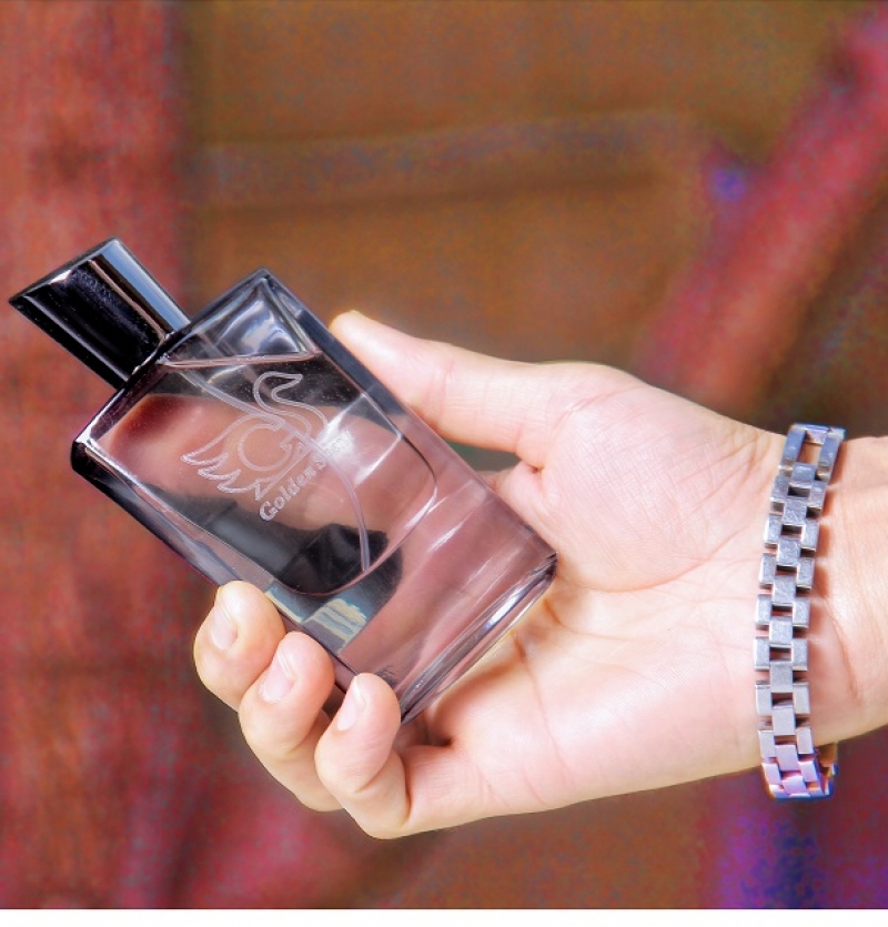 ادکلن تبلیغاتی 50 میل